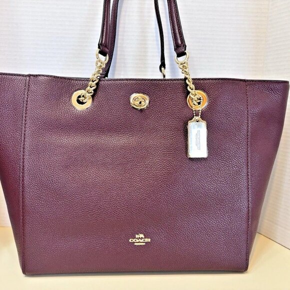 Like New Coach Turnlock Burgandy Leather Shoulder Bag - Picture 1 of 14